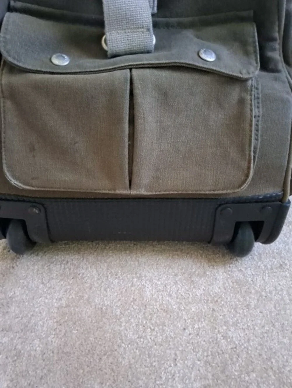 Unionbay Men's Canvas Carry On Duffel Bag in Olive Brown